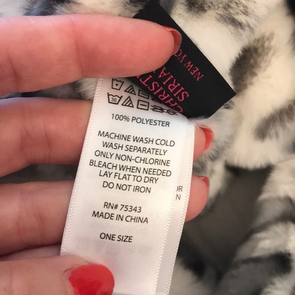 NWT Christian Siriano Animal Faux Fur Scarf - Picture 5 of 5